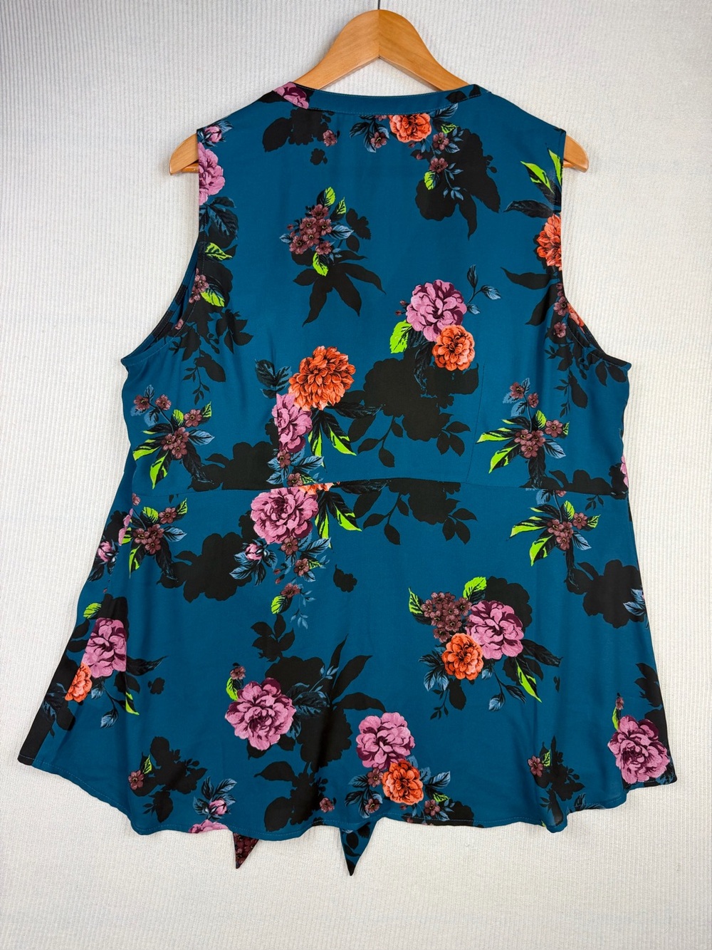 Torrid Peplum 1X Georgette Button-Front Tie-Front Blouse Floral Top Plus Size - Picture 6 of 10